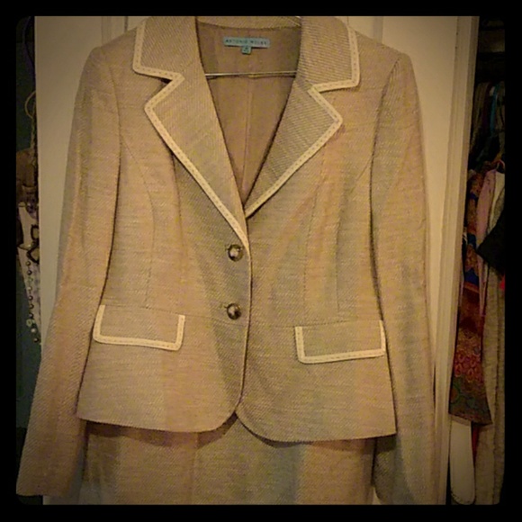 ANTONIO MELANI Other - Antonio Melani Ladies Suit with Skirt ANTONIO MELANI Other - Antonio Melani Ladies Suit with Skirt